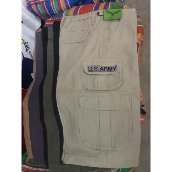 กางเกงขาสั้น​ผู้ชาย 3​ ส่วน​ 4​ ส่วน  ยี่ห้อ​ US ARMY เนื้อดี​ ใส่สบาย​ สีไม่ตก​​ มีกระเป๋าด้่านข้าง​ รับประกันคุณภาพ