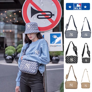 ☀เกาหลี MLB Direct Store☀MLB กระเป๋าสะพายไหล่ผู้ชายและผู้หญิงกระเป๋าผ้ายีนส์ crossbody NY Yankees กระเป๋ากล้อง