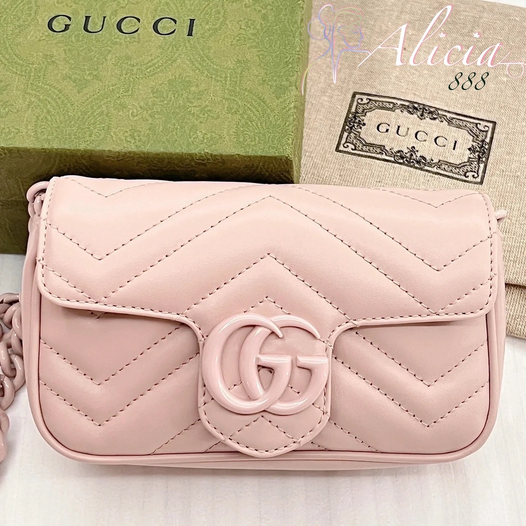 GUCCI กระเป๋าคาดเอว GG Marmont belt bag in Light pink chevron matelassé leather 699757