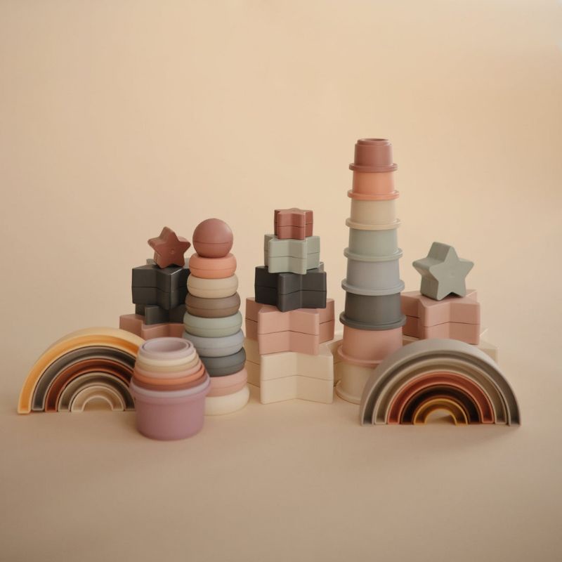 Stacking Toy ของเล่นเสริมพัฒนาการน้องๆ มีหลายแบบให้เลือก