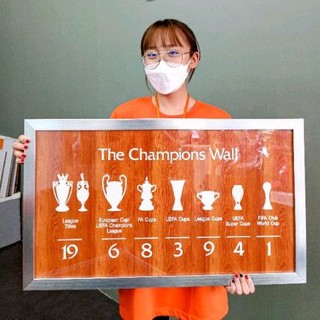 กรอบกระจก/กรอบลอย The Champions Wall - Liverpool F.C. ลิเวอร์พูล