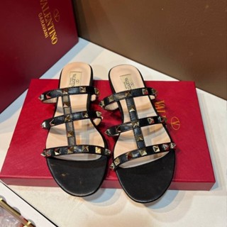 🔥ผ่อนได้🔥รองเท้า Valentino Sandals Size 36 - 40 งาน Original อุปกรณ์ : Full Box Set