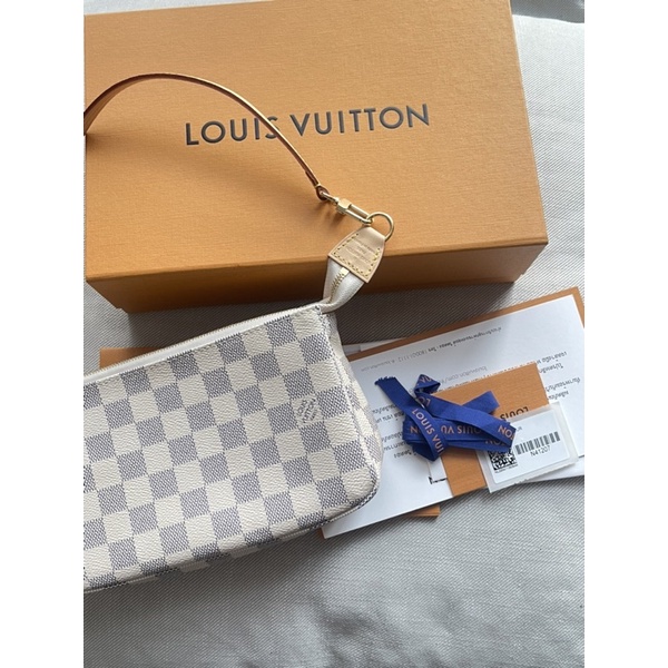 LV POCHETTE AZUR nm shoulder