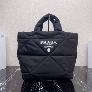 🔥ผ่อนได้🔥Prada Tote Size 40 cm งาน Original อุปกรณ์ : ถุงผ้า + ถุงกระดาษ + ใบเสร็จ