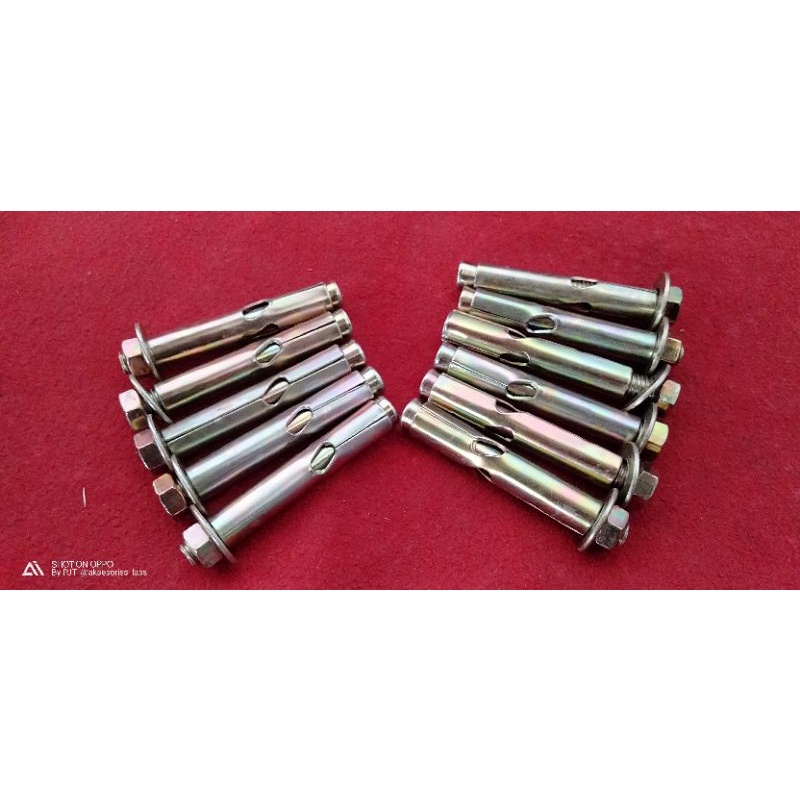 ดินาโบลต์ m10x65****