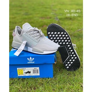 สินค้าลิขสิทธิ์แท้  💥 NMD R1 รองเท้าผ้าใบผู้ชายและผู้หญิง(36-45)💥