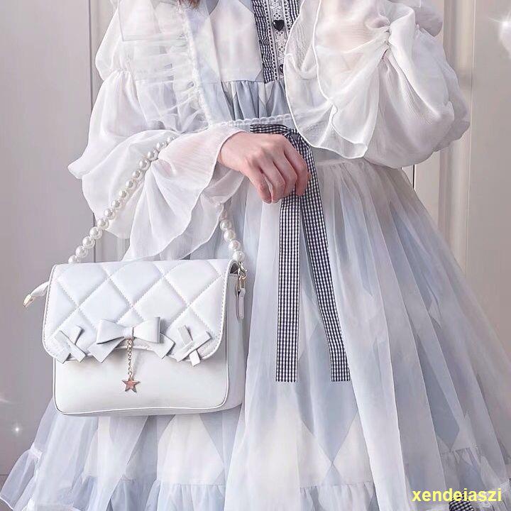 ขายสินค้า🔥⚡ฤดูหนาวの love bow crossbody jk กระเป๋าผู้หญิง pearl chain มือถือ Lolita bag