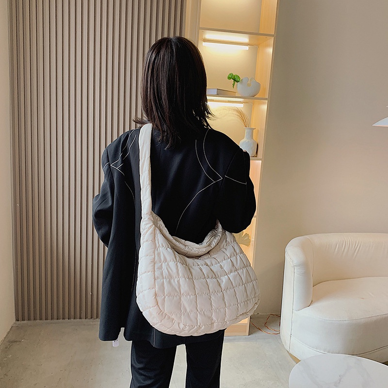 White Textured Bag Jennie BlackPink | kumarindustriesagro.com