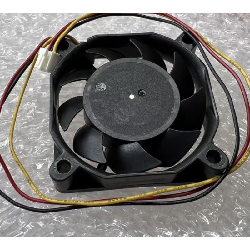 NoNolse  G6015M12B2  12V  0.110A 3-Wire Speed Ball Fan  DC 12V ขนาด60x60x15mm. ของเกาหลีแท้ สินค้าใหม่เก่าเก็บ ในไทย