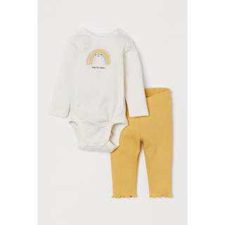 H&amp;M [เซต] ชุดเด็ก บอดี้สูทแขนยาวเด็กเล็ก + กางเกงเลกกิ้ง 2-piece Cotton Set long-sleeved bodysuit and pair of leggings