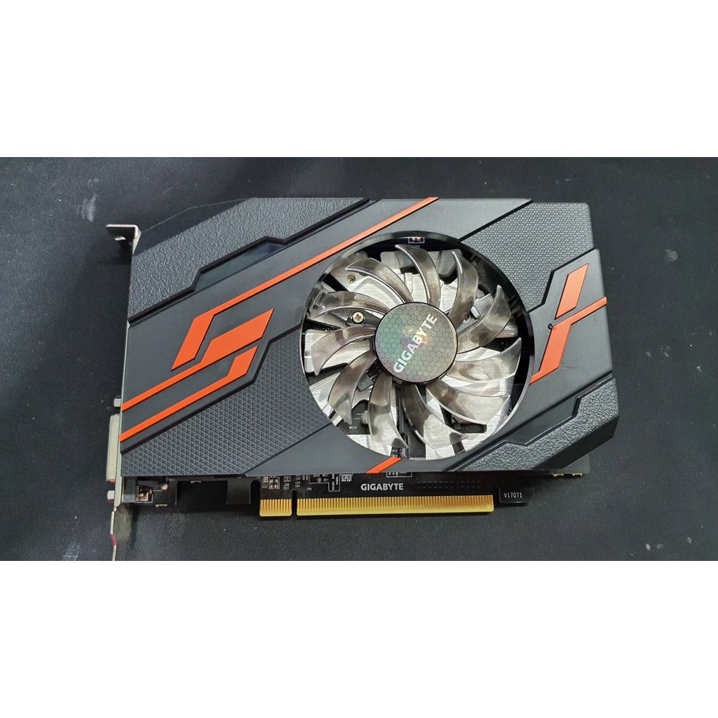 การ์จอมือสอง สภาพสวย GIGABYTE VGA (การ์ดแสดงผล) GT 1030 OC 2G - 2GB GDDR5
