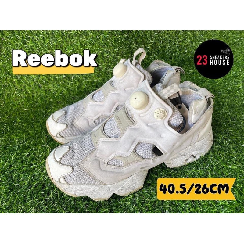 รองเท้า Reebok Pump มือสอง