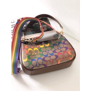 New Coach Teri Shoulder Bag In Rainbow Signature Canvasใบจริง คือสวยมากก