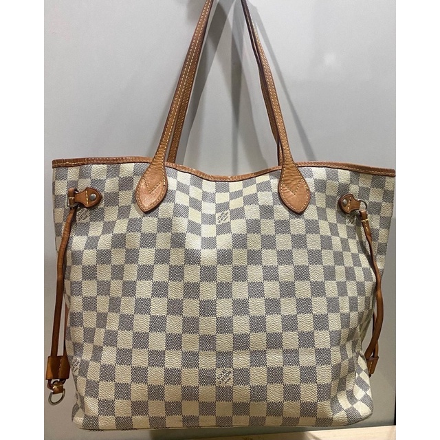 กระเป๋า LV Neverfull PM มือสอง