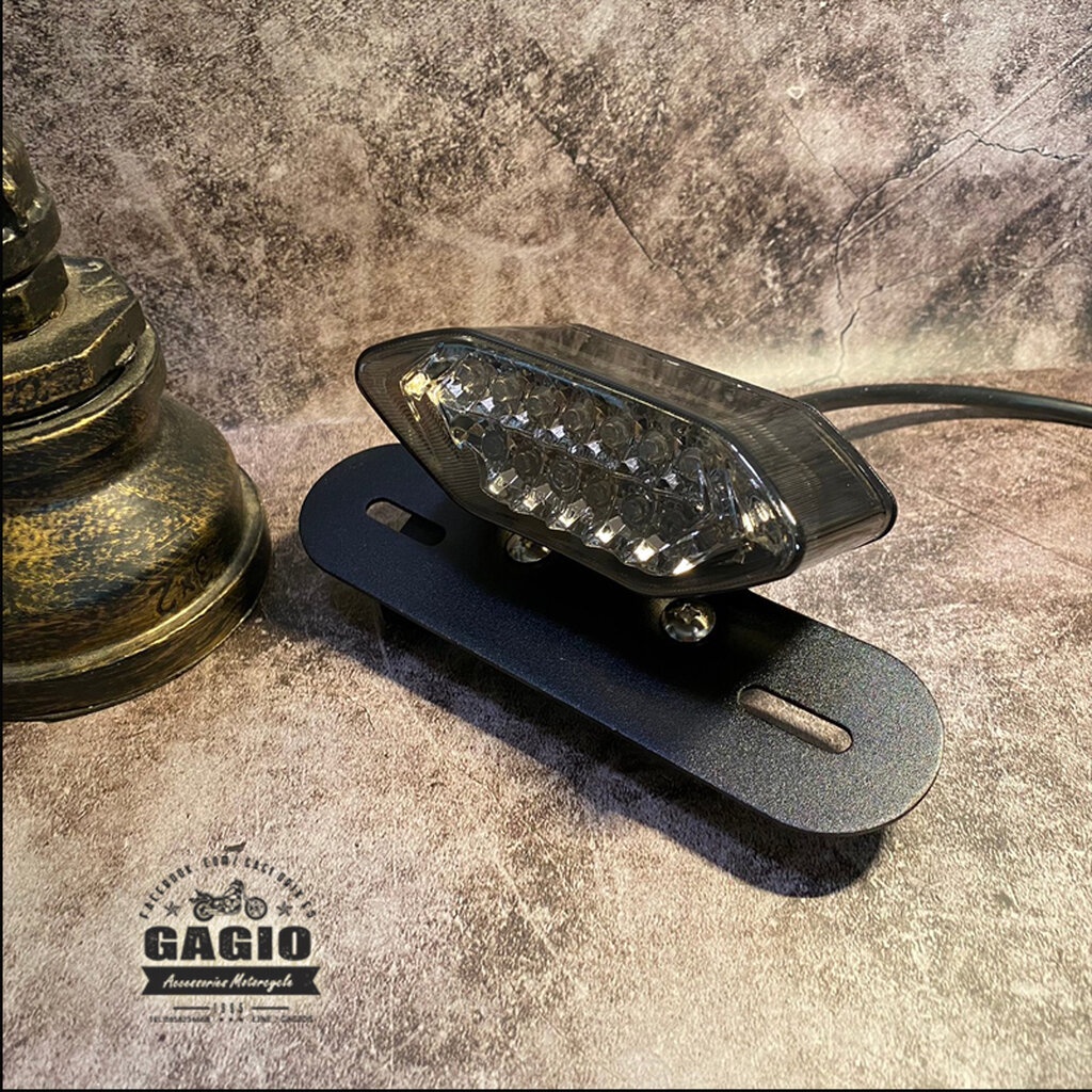 ไฟท้ายทรงหกเหลี่ยมมีไฟเลี้ยวในตัว เหมาะสำหรับมอเตอร์ไซค์สไตล์ วินเทจ คลาสสิค คาเฟ่ เรโทร บอบเบอร์ HD อื่นๆ - รูปที่ 2