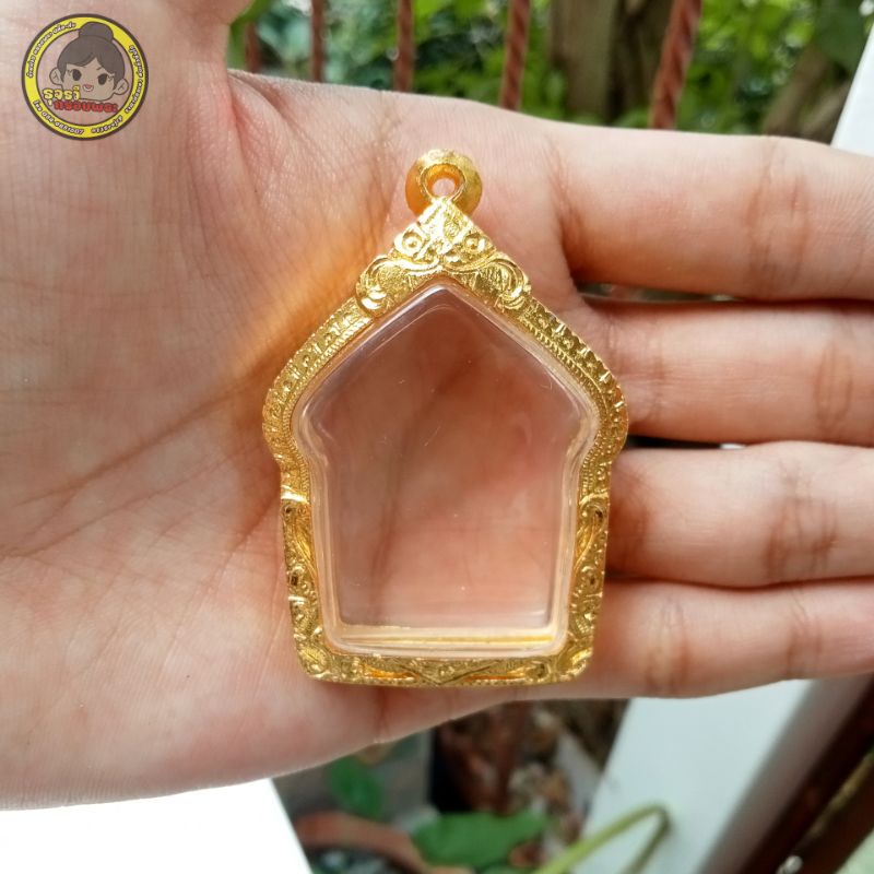 กรอบพระเงินผสมชุบทอง กรอบพระสำเร็จรูป | พิมพ์ขุนแผน | กว้าง3.2*สูง4.0cm(ขนาดจอกระจก)