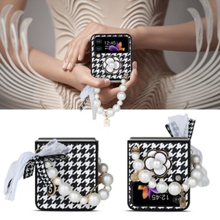 Houndstooth เคสป้องกันโทรศัพท์มือถือ ลายดอกคามิเลีย ประดับมุก กันกระแทก หน้าจอพับได้ พร้อมสายคล้องมือ สําหรับ Samsung Z flip4 Z flip3 5G flip 4 flip 70%