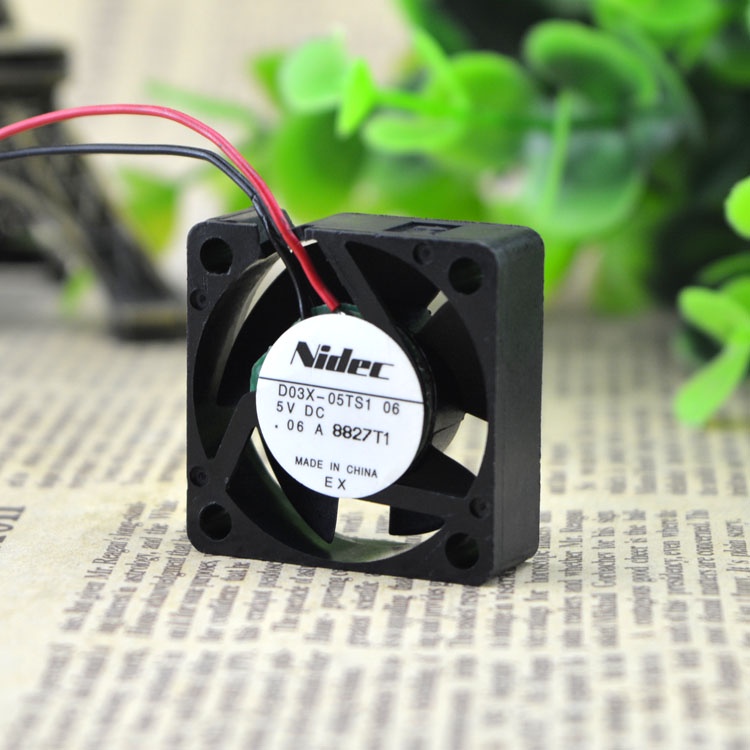 SZ JAPAN D03X-05TS1 02 3010 5V HARD DISK FAN 3CM COOLING FAN