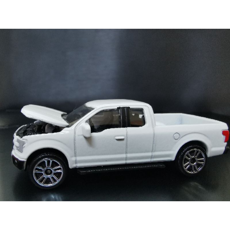 รถเหล็ก​ Majorette​ Ford​ F150 white