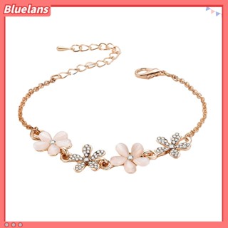 【 Bluelans 】 สร้อยข้อมือจี้ดอกไม้ประดับอัญมณีสำหรับผู้หญิง