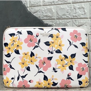 พร้อมส่ง แท้ 🇺🇸💯% New Kate Space กระเป๋าใส่ laptop K7274 universal laptop sleeve lily blooms cream multi