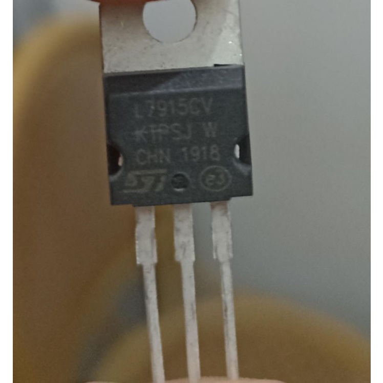 ไอซีแอล 7915 / 7815*