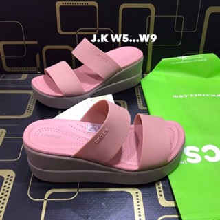 เข้าใหม่จ้า คลอส CROCS Brooklyn Mid รองเท้าส้นสูงผู้หญิง หนุมๆไส่สบาย มีหลายสี ไซส์ W5--W9🚛พร้อมส่ง🚛