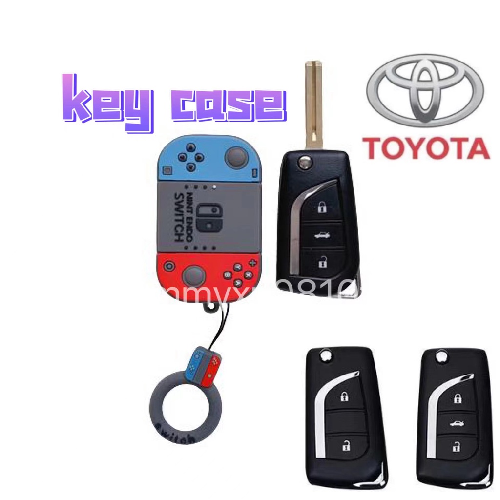 เคสรีโมตกุญแจรถยนต์ แบบพับได้ ประดับพลอยเทียม สําหรับ Toyota Corolla RAV4 Avensis Verso Yaris Aygo Hilux Fortuner Camry Revo Altis toyota key cover เคสกุญแจรถยนต์ toyota cross กุญแจรถยนต์ toyota ซิลิโคนกุญแจ toyota กุญแจรีโมท toyota