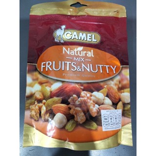 Camel Natural Sweet Nutty Mix ถั่วอบผสมผลไม้รวม 150g.