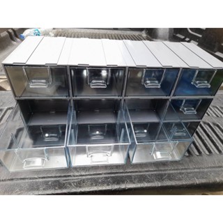 กล่องเก็บของ อุปกรณ์ รุ่น C No. 007-4 ช่องใหญ่ขึ้น 1 ชุดมี12ช่อง