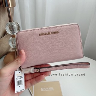 ✨ผ่อน0%แท้100%✨ กระเป๋าสตางค์ มีสายคล้องมือ ใส่มือถือได้ 35S9GTVE7L MK MICHAEL KORS JET SET TRAVEL LARGE FLAT MF PHONE