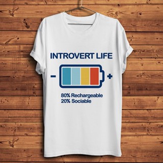 เสื้อยืดคอกลม Grappig Batterij Vorm Introvert Leven Grappig Geek เสื้อยืด Homme Korte Mouw Mannen เสื้อยืดลําลอง Unisex