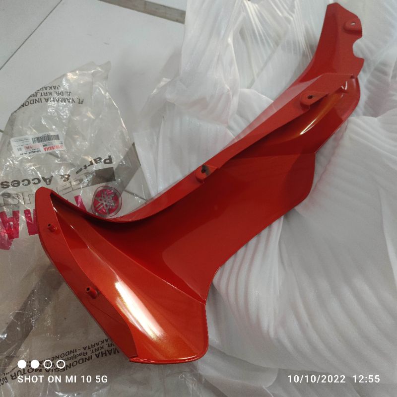 Jupiter Z ด้านนอก Leg Shield เหลือสีส้ม 5TP-F831-00-P4