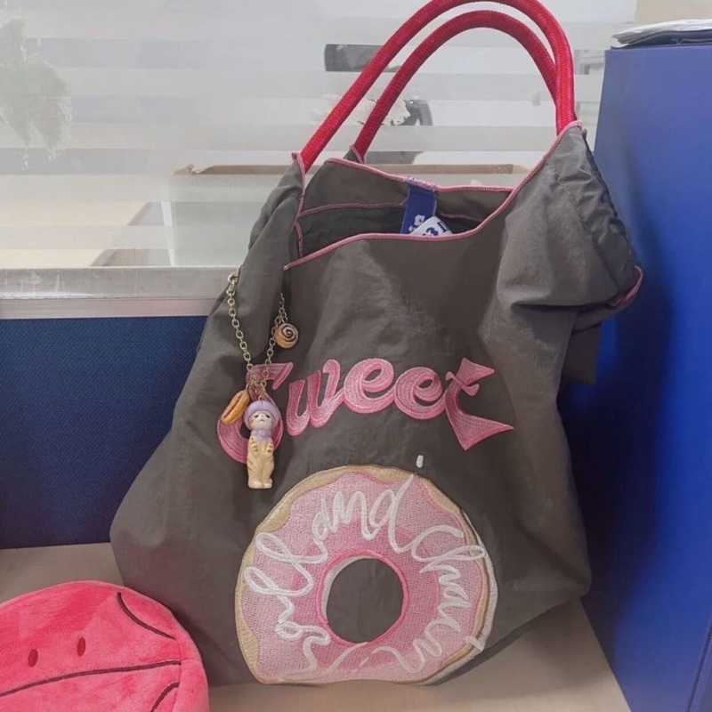 กระเป๋า donut✨🍩 สีเทา/ชมพู
