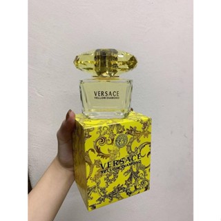 VERSACE YELLOW DIAMOND EDT ▪️ INBOX ซีล ▪️ ราคาส่ง 1400.- ▪️ ส่งฟรี,