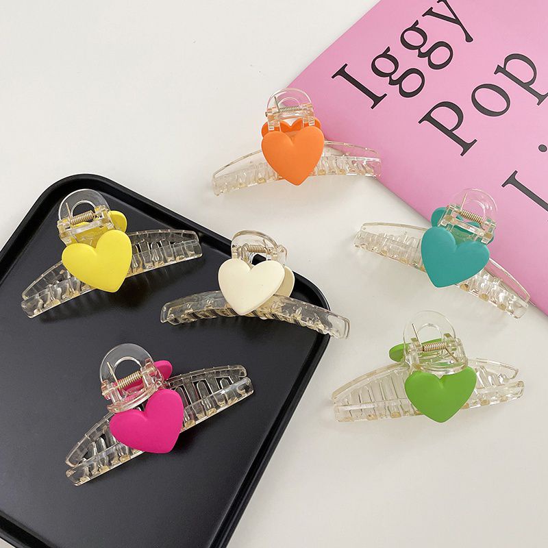 AW-กิ๊ฟหนีบผมลายหัวใจสุดฮิตในเกาหลี (สินค้าพร้อมส่ง)