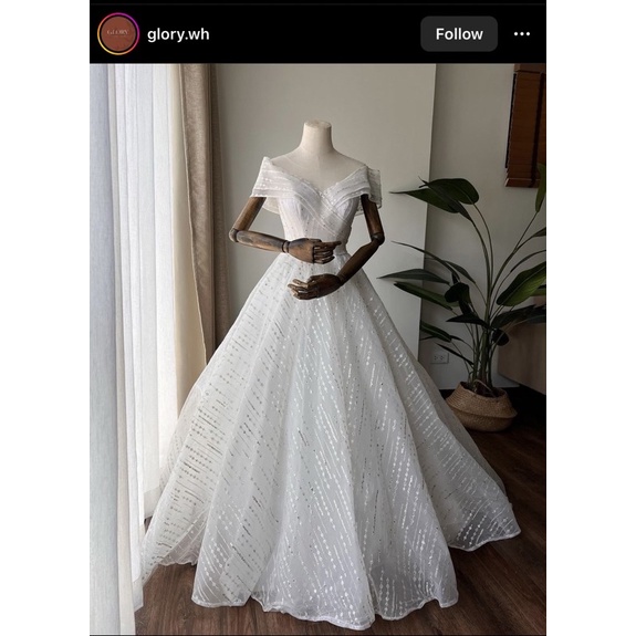 ชุดแต่งงานมือสอง Line Glitter