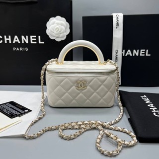 Chanel vanity Grade vip Size 16 cm