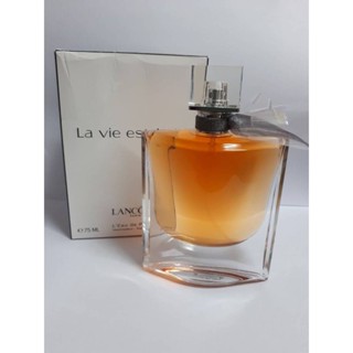 La Vie Est Belle by Lancôme is a Floral Fruity Gourmand fragrance for women. La Vie Est Belle was launched in 2012. La V