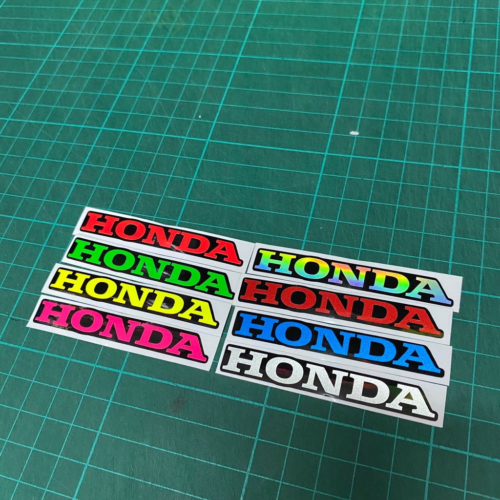 สติกเกอร์ HONDA แปะบังโคลนท้าย  เวฟ125/110 LED/Pcx/ Forza ตรงรุ่น ขนาดยาว 7 cm. มีให้เลือกถึง8สี