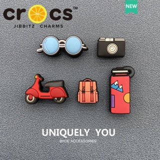 ชุดอุปกรณ์เสริม จี้รูปดอกไม้ สําหรับตกแต่งรองเท้า crocs jibbitz DIY