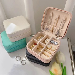 กล่องใส่เครื่องปรัะดับหนัง pu กันน้ำ / travel box / jewelry box