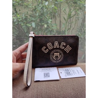 Coach คล้องมือ Size S 1ซิป Limited C สายขาว มือ 1