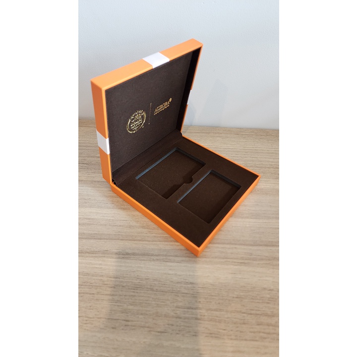 กล่องใส่ทองแท่ง ทองแท่ง ออโรร่า aurora ของใหม่ มือ 1 ไม่เคยใช้ เซตกล่องใส่ทองแผ่น 1 กรัม,1 สลึง และ 