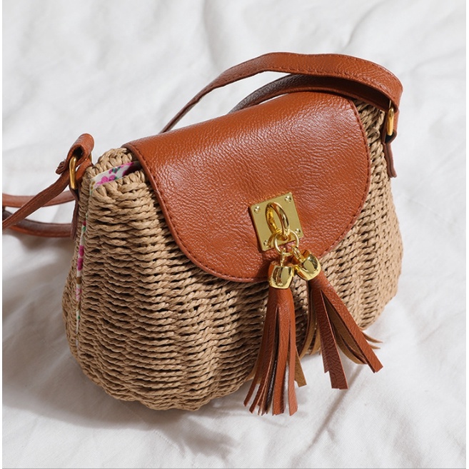 💗ivy กระเป๋าสาน Tassel bag ตกแต่งพู่ ( A98 )