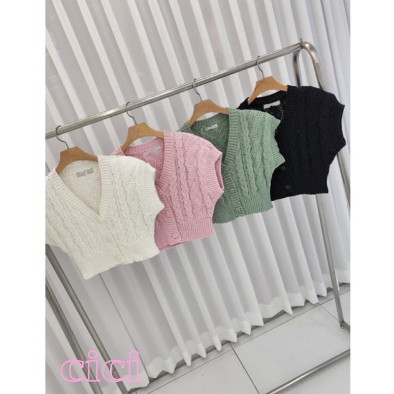 CICI พร้อมส่ง (ZH0013)เสื้อแขนสั้นไหมพรม กระดุมหน้า ไหมพรมมมีกิมมิค ยืดได้เยอะทรงสวยเนื้อผ้าดีมากก