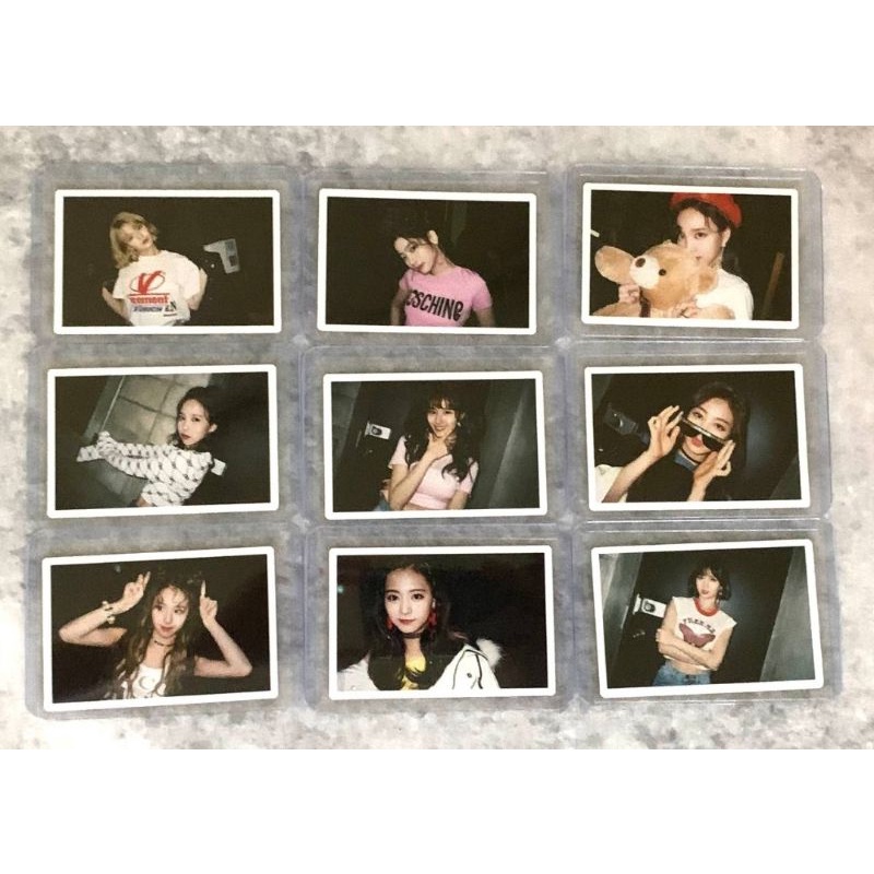 TWICE รักอะไร? Monograph - Photocard (จํานวนจํากัด)