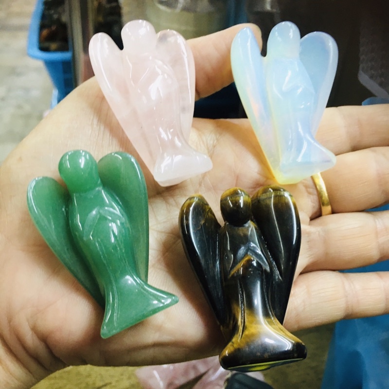 Angel Rose Quartz ขนาด4.0-5.0ซม.-11/2นิ้ว หินแกะสลักนางฟ้าโรสควอตซ์ ไทเกอร์อาย หยกแท้ มูนสโตน ของสะสม ของชำร่วย นำโชค