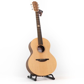 กีตาร์โปร่ง Sheeran Guitar by Lowden รุ่นพิเศษ EQUALS Album Limited Edition ทรง S พร้อมกระเป๋า