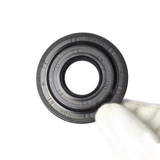ซีลน้ำมัน ซ้าย 20.8x52x6x7.5 รถรุ่น Scoopy-i Zoomer-X เบิกศูนย์ รหัส CLICK เก่า CLICK-110i 91202-KVB-901